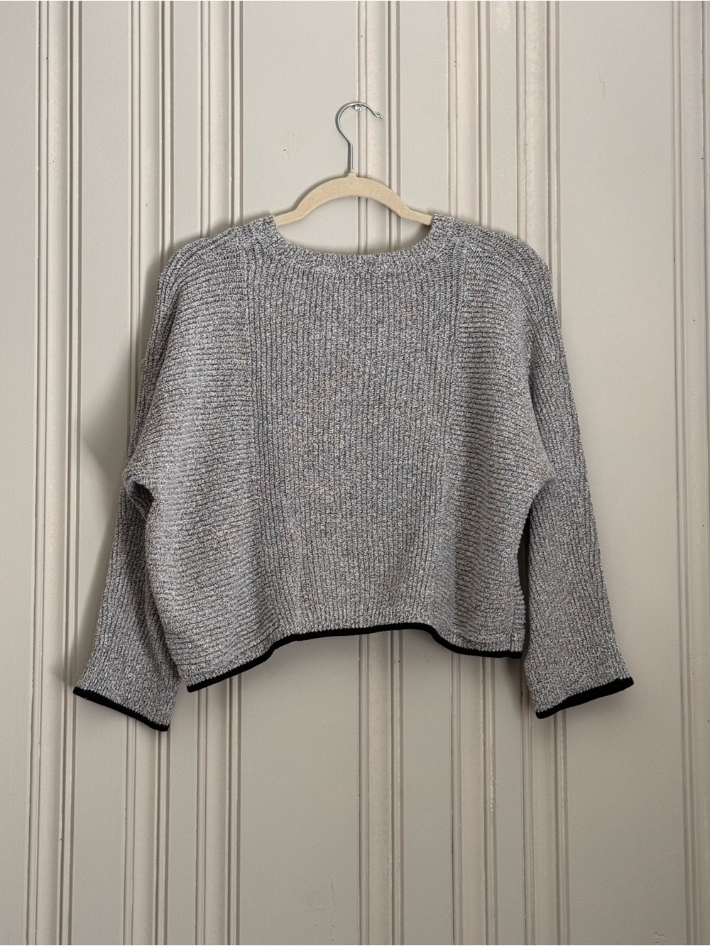 Cropped Knit Contrast Sweater